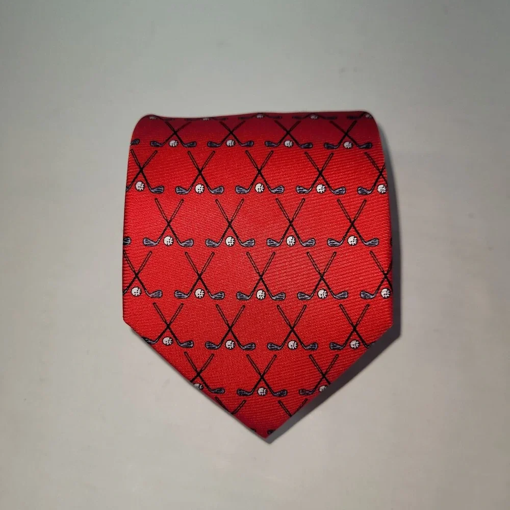 Cape Cod Neckwear Mens Red Silk Golf Clubs Balls Novelty‎ Print Classic Tie 59in